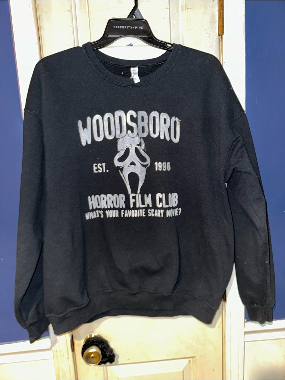 Scream Halloween Crewneck, size XL